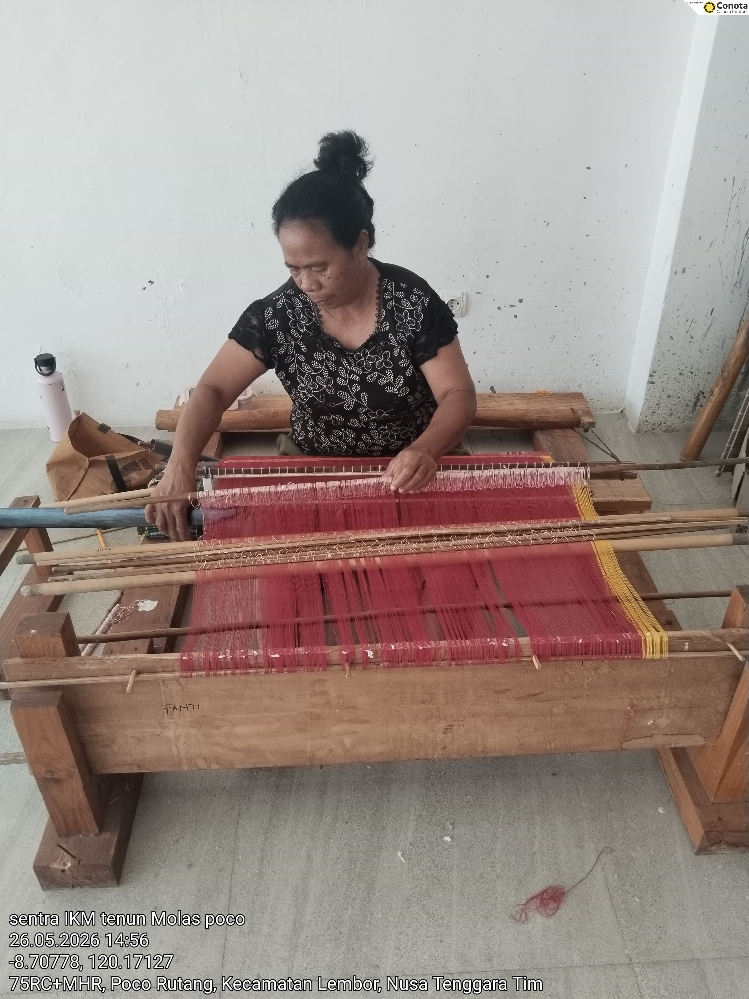 Sentra IKM Tenun Molas Poco Lembor